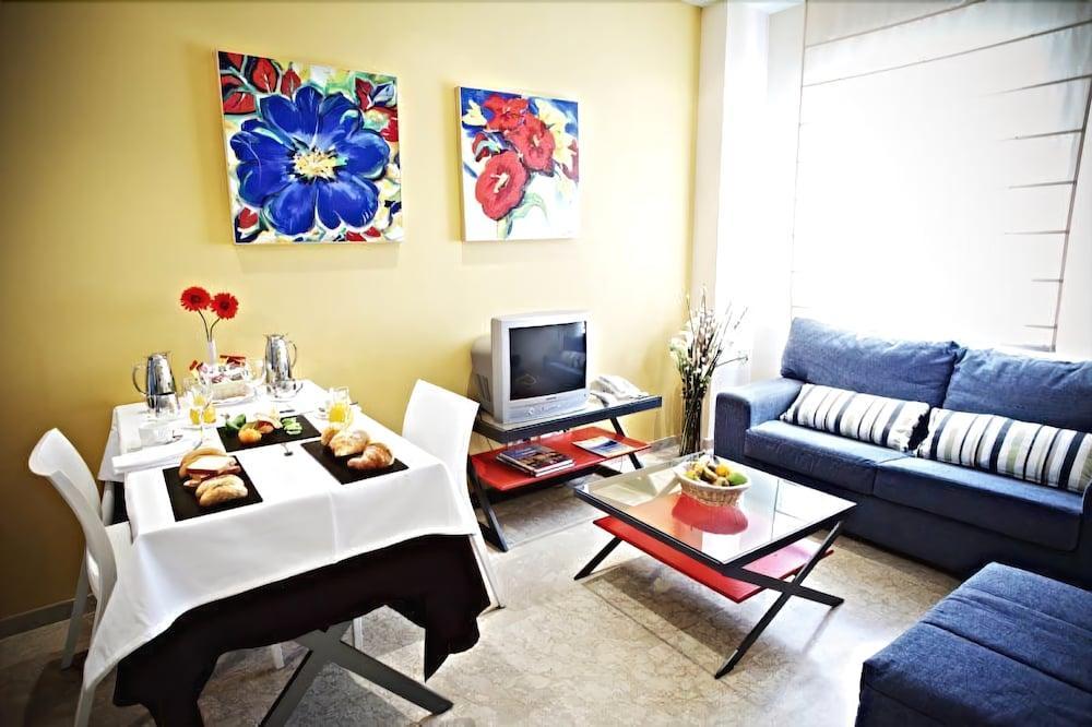 Apartamentos Vertice Sevilla Aljarafe Bormujos Exterior foto